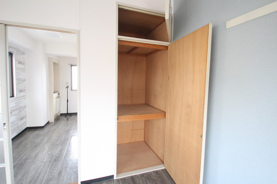 収納　※別部屋の写真です