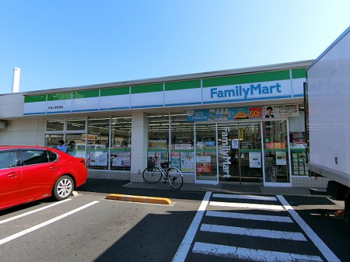 コンビニ　ファミリーマート杉並人見街道店（コンビニ）まで354m