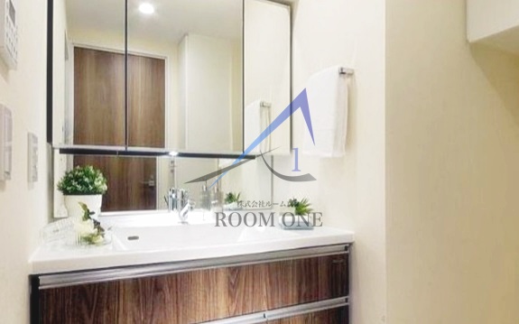 洗面設備　洗面台です。