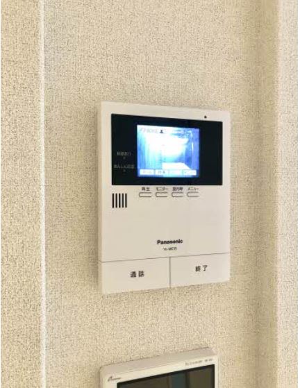 セキュリティ　カラーモニタ付ドアホン♪