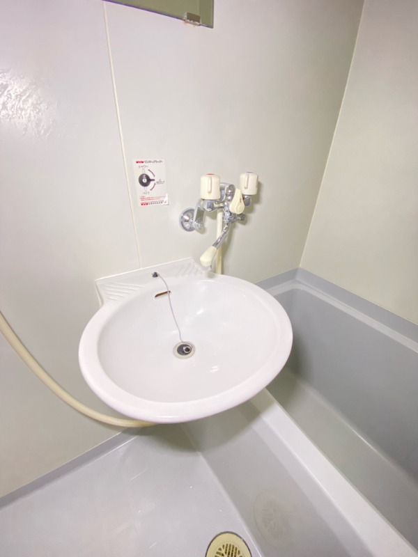 洗面設備　※他部屋参考写真
