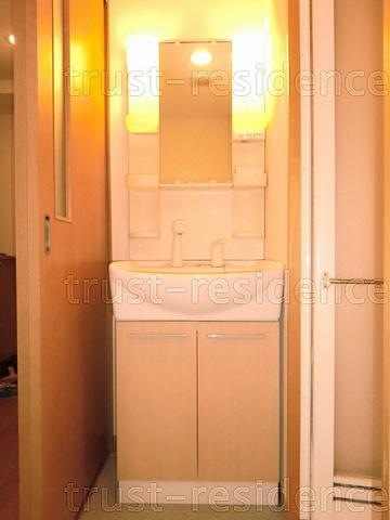 洗面設備　独立洗面台