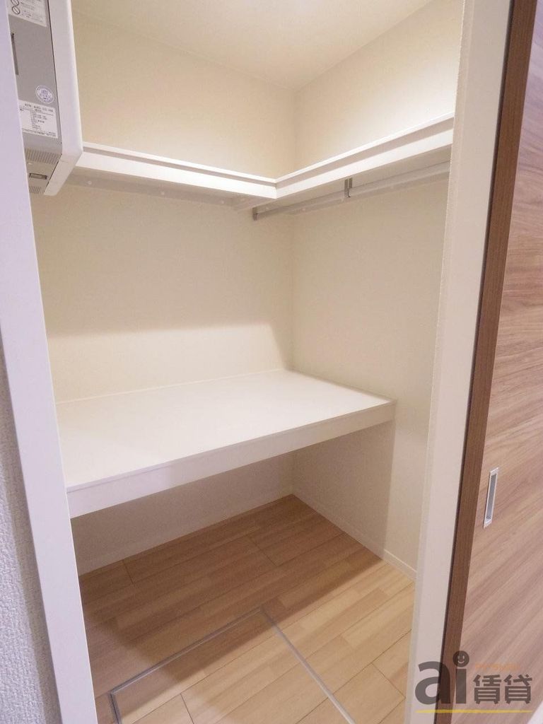 収納　※別号室写真です。