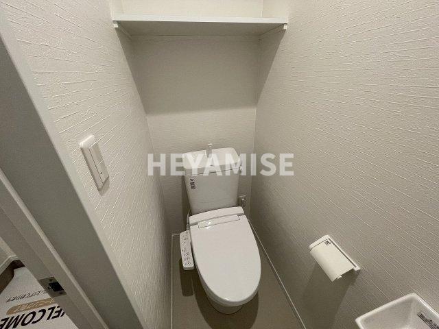 トイレ　※室内画像は別号室のもの