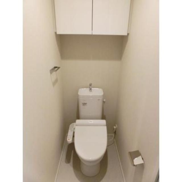 トイレ　※写真は同タイプ住戸です。