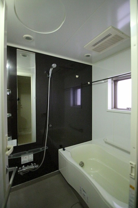 バス・シャワールーム　※参考写真（同物件別部屋です）