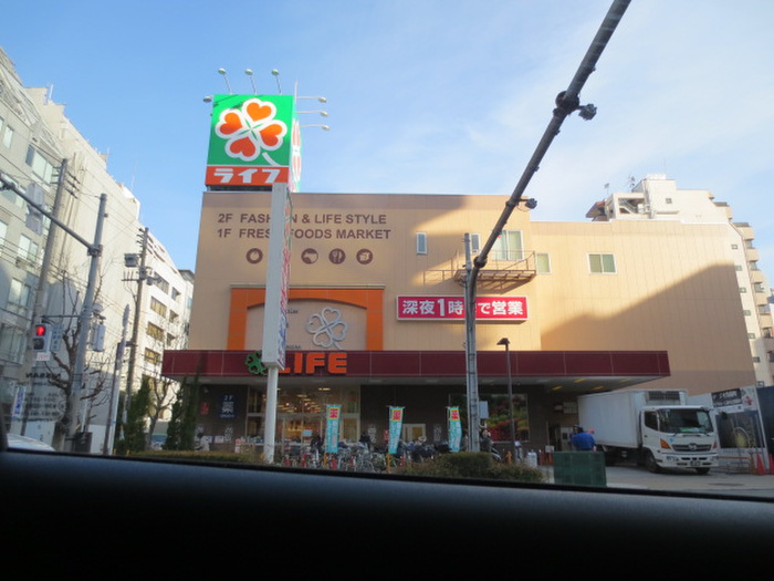 スーパー　ライフ天神橋店（スーパー）まで385m