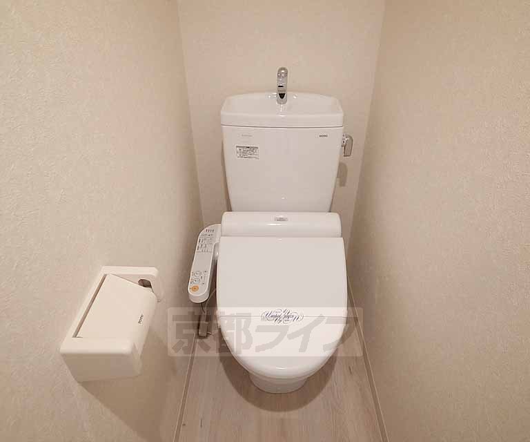トイレ　ウォシュレット完備