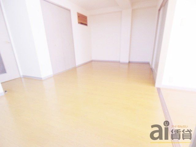 居室・リビング　～同仕様写真～