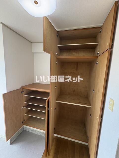 収納
