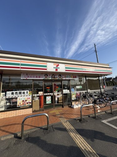 コンビニ　セブンイレブン さいたま新中里2丁目店（コンビニ）まで982m