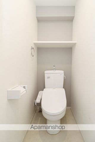 地下鉄箱崎線 千代県庁口駅 徒歩10分 14階建 築6年のトイレ写真
