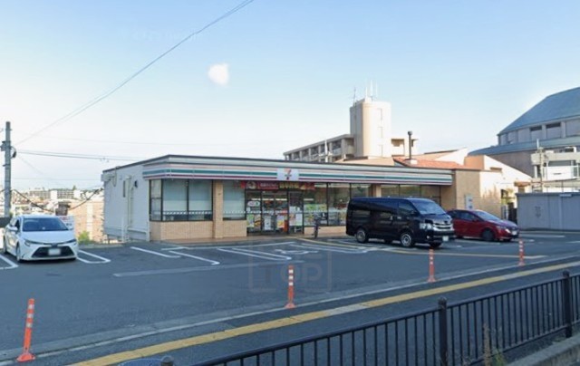 コンビニ　セブンイレブン　豊中桜の町6丁目店（コンビニ）まで473m