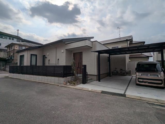 松橋町2丁目戸建