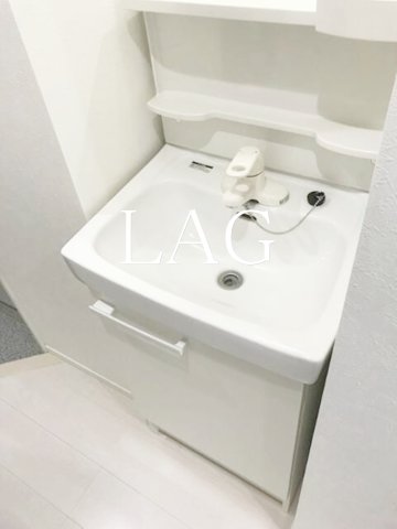 洗面設備　洗面台です。