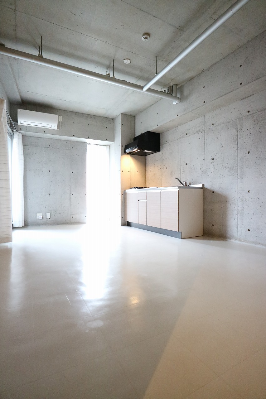 鹿児島市電唐湊線 天文館通駅 徒歩5分 7階建 築11年の居間写真