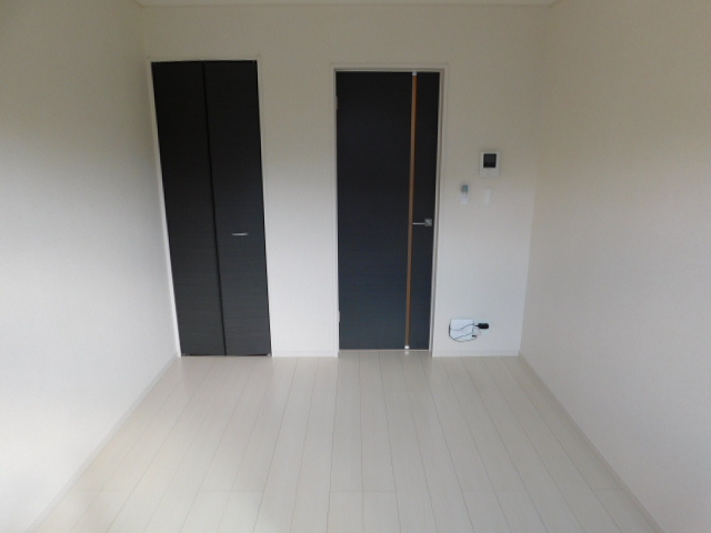 その他部屋・スペース　居室　玄関側