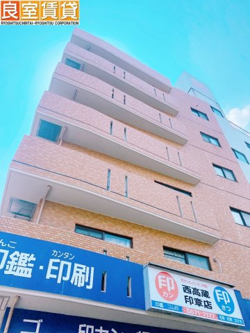 名古屋市熱田区旗屋のマンションの建物外観
