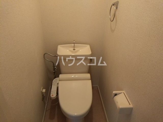【清須市西市場のアパートのトイレ】