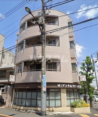 【世田谷区三宿のマンションの建物外観】