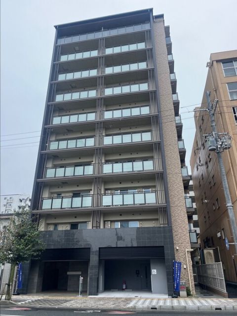 ユニハイム京都七条通り　903号室の建物外観