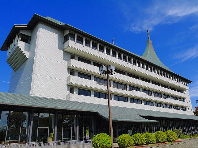 【天理市豊井町のマンションの役所】