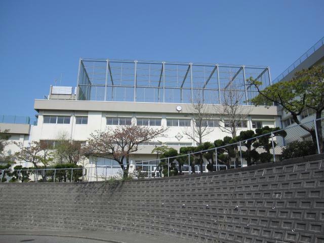 小学校　新潟市立五十嵐小学校（小学校）まで1150m