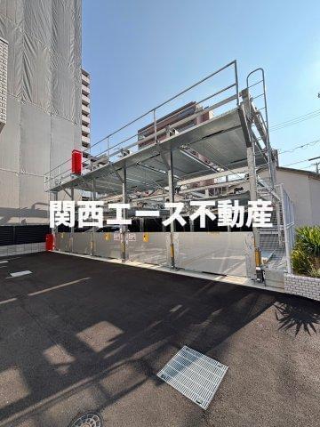 【東大阪市足代北のマンションの駐車場】