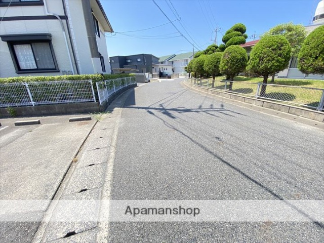 その他　前面道路（その他）まで0m