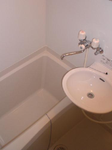 バス・シャワールーム　バス・トイレ別