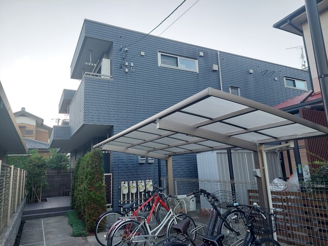 アイネ　ブリュの建物外観