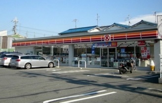 コンビニ　サークルＫ（コンビニ）まで595m