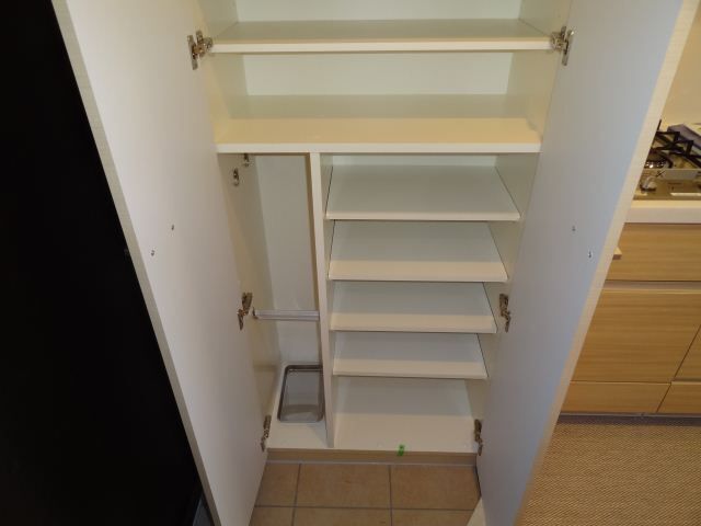 その他設備　下駄箱