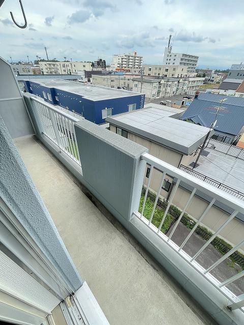 バルコニー　バルコニー