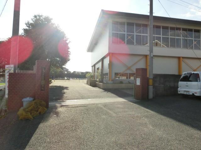 小学校　上頓野小学校（小学校）まで2200m