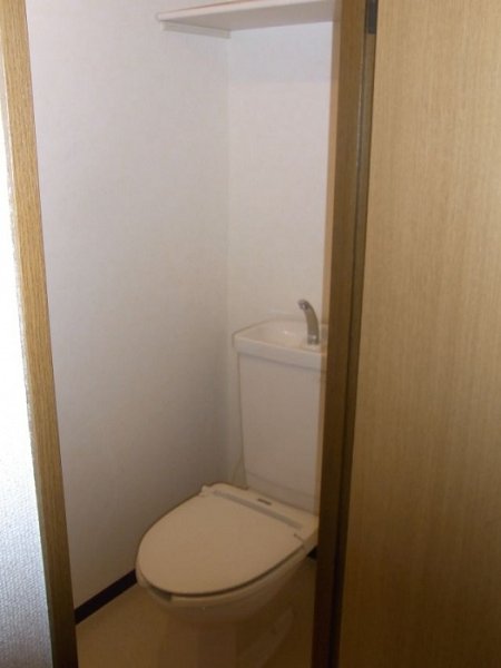 トイレ　快適にお使いいただけるトイレです。