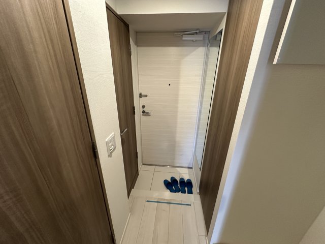 玄関　※同施工会社別室参考写真