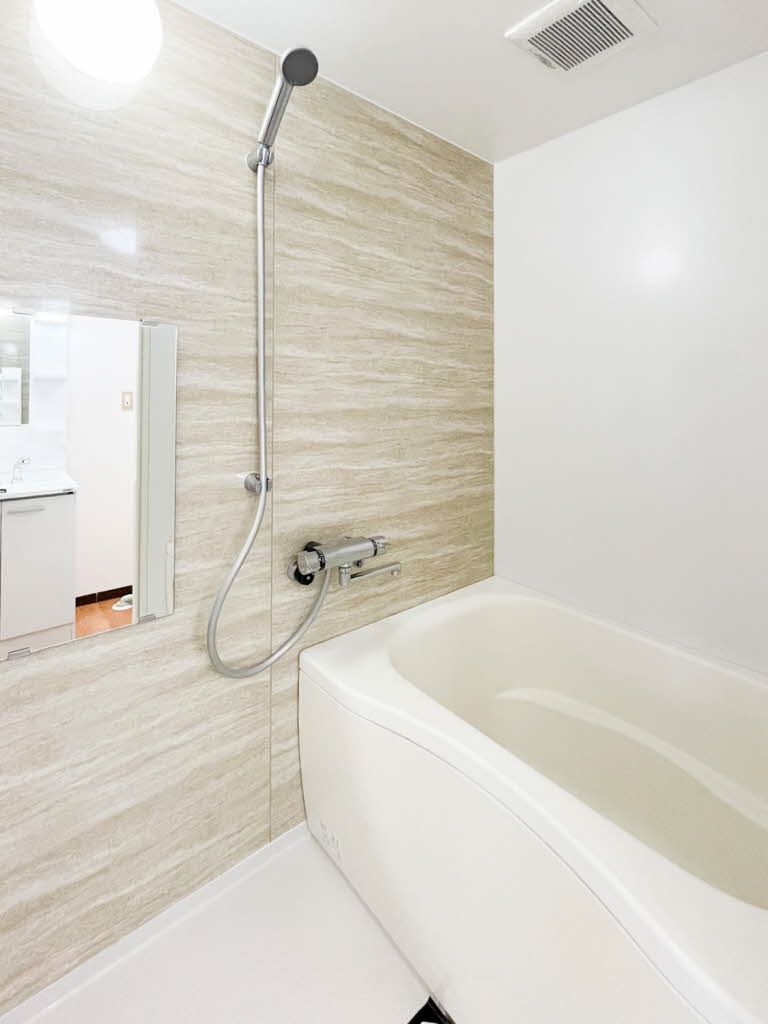 バス・シャワールーム　浴室です。