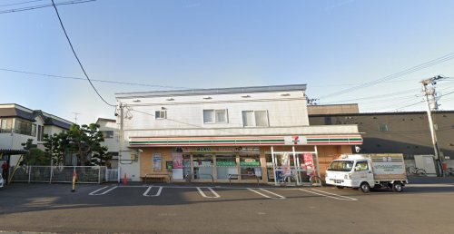 コンビニ　セブンイレブン 弘前西弘前店（コンビニ）まで428m