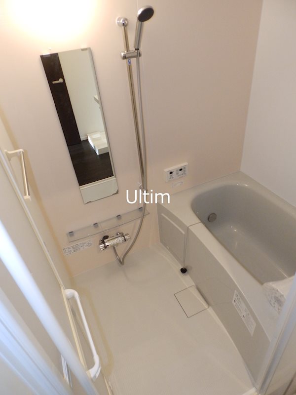 バス・シャワールーム　※別棟のお部屋の写真です