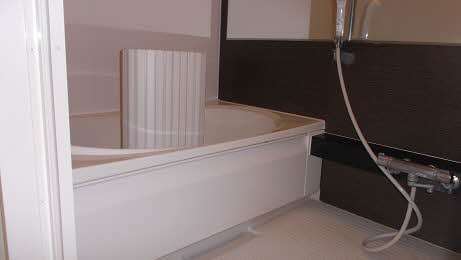 バス・シャワールーム　同物件、別号室の写真です。