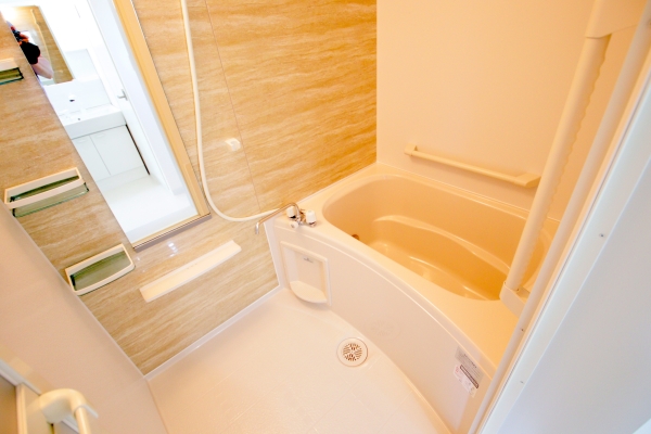 バス・シャワールーム　※写真は同物件別号室のものです。