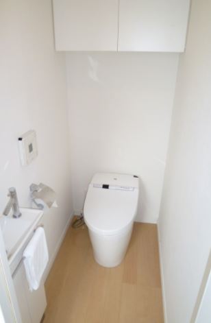 トイレ　参考写真