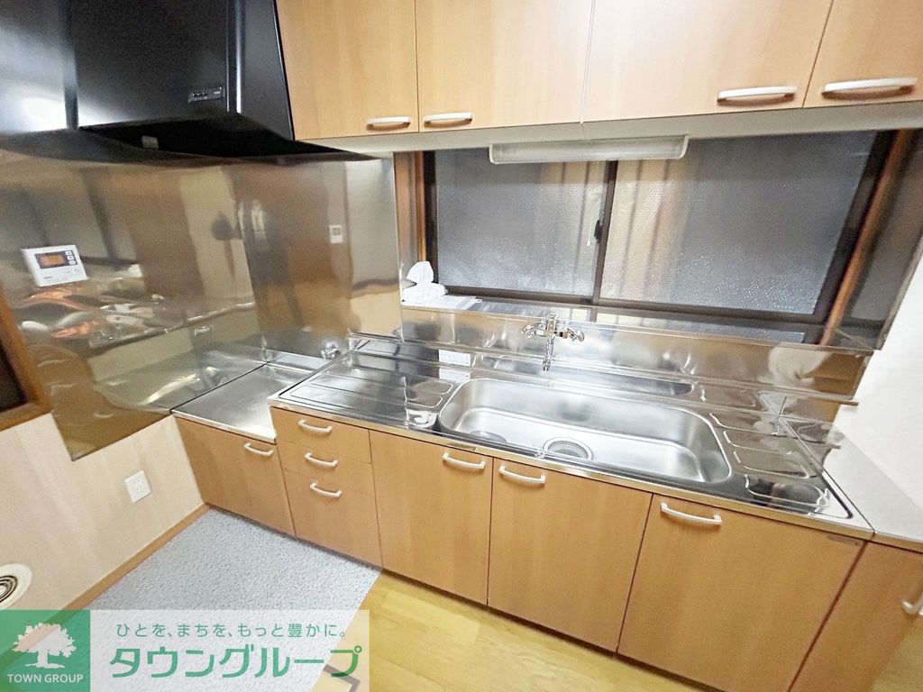 キッチン　お問合せはタウンハウジングまで！※現地待合わせ相談可能