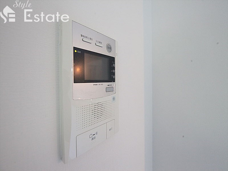 セキュリティ　モニター付きインターホン