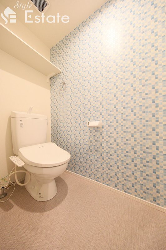 トイレ　同仕様内装