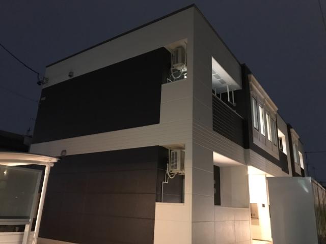 建物外観　外観写真（昼）