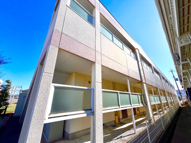 建物外観　外観写真（昼）