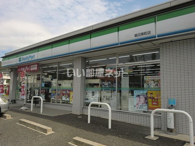 コンビニ　ファミリーマート鵜沼東町店（コンビニ）まで631m
