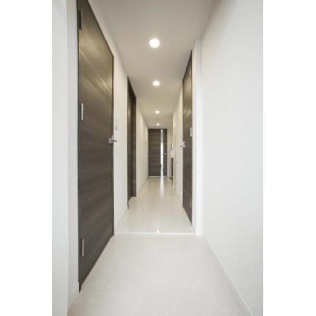 玄関　※写真は同タイプ住戸です。